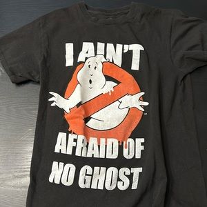 Street gear small to medium. Tan shirt is a large